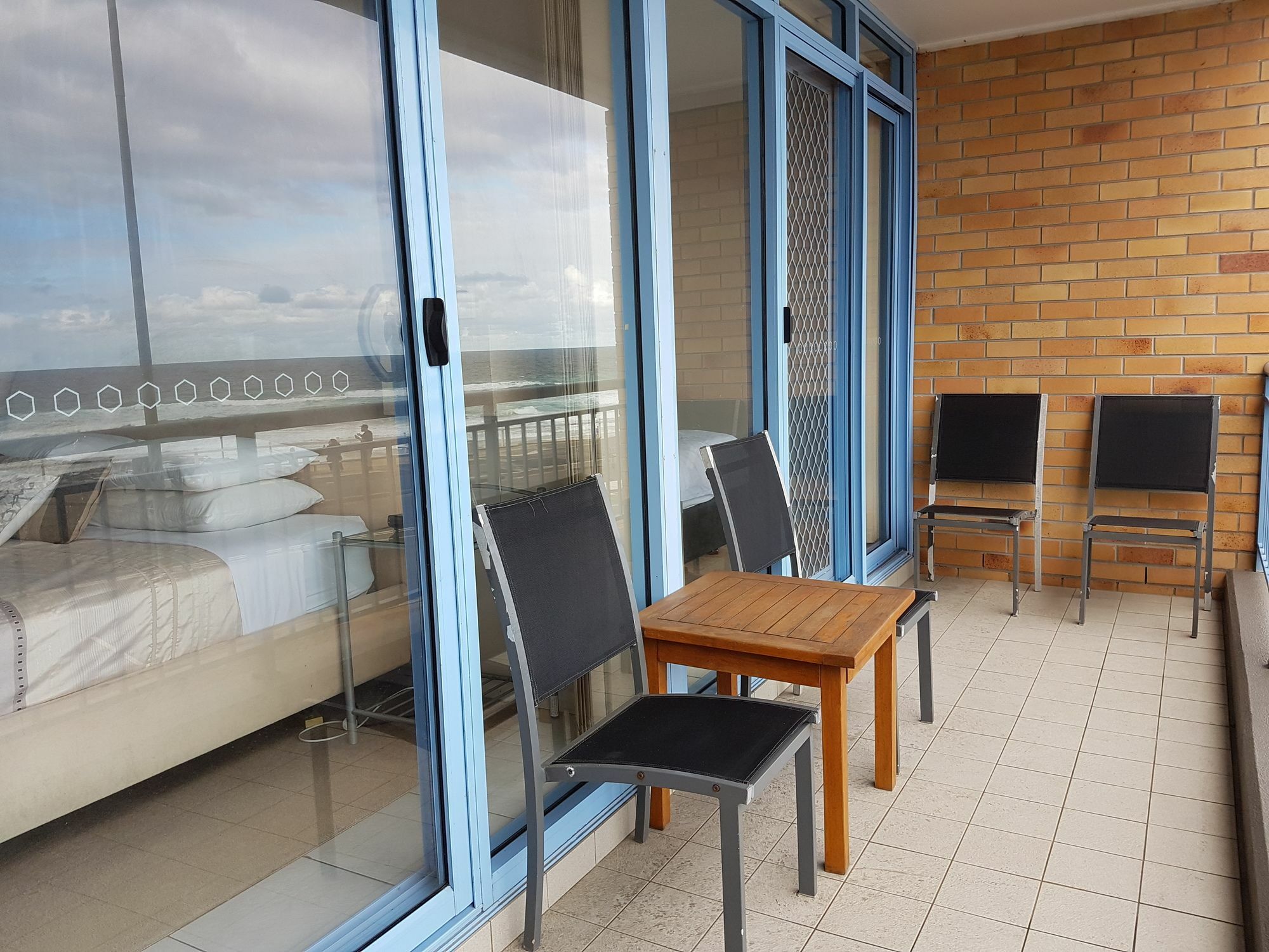 Newcastle Short Stay Accommodation - Sandbar Newcastle Beach Eksteriør billede